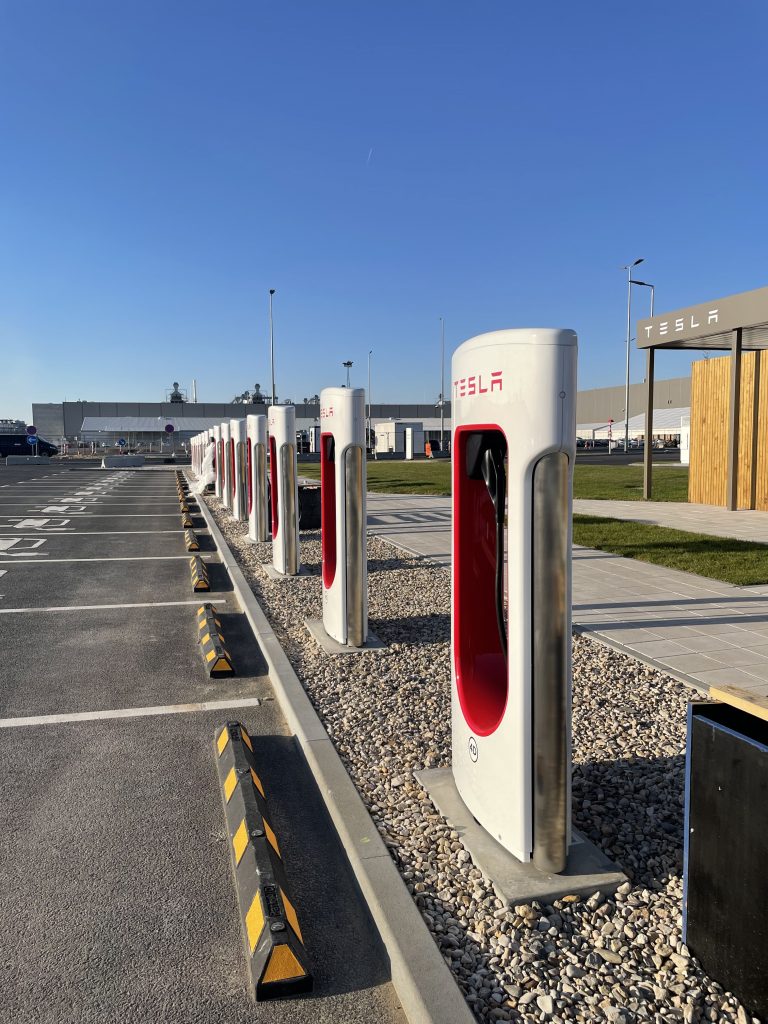 Tesla Supercharger Netzwerk