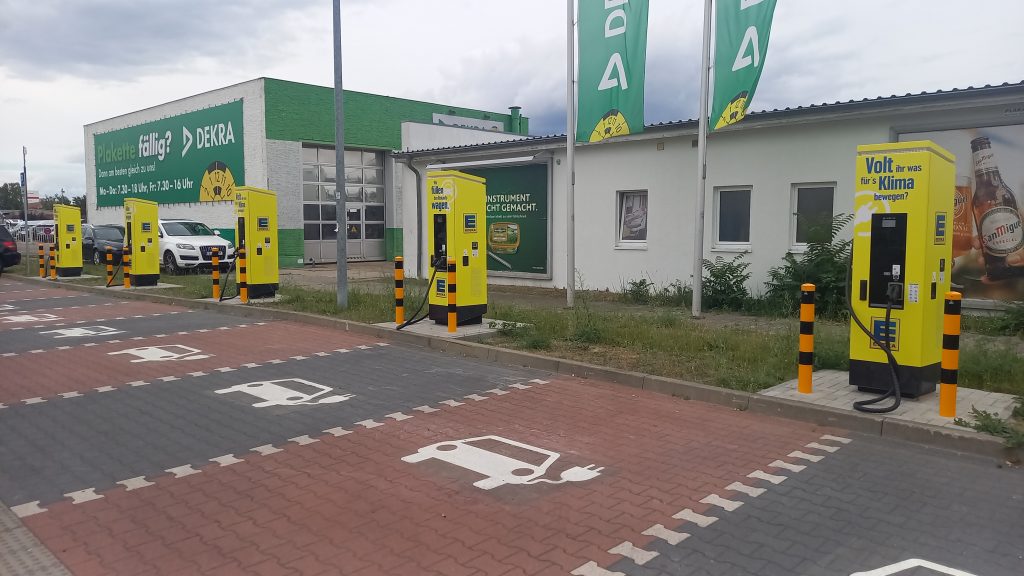 Edeka Compleo 10 Anschlüsse 5 x DC + 5 x AC